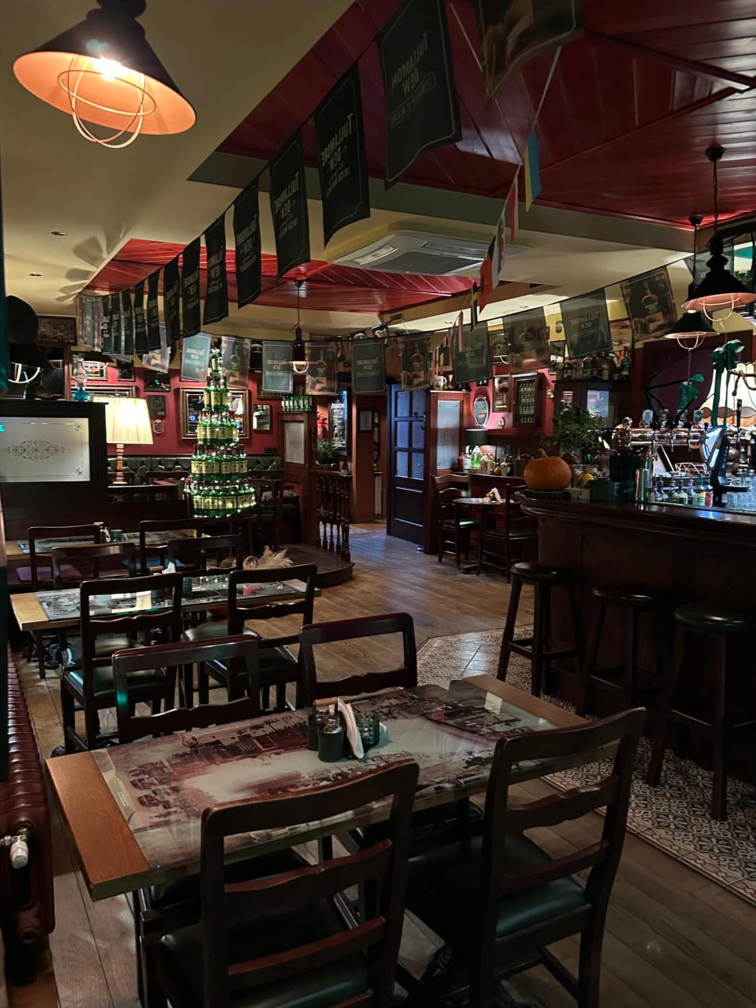 Shoemaker Irish Pub & Accommodation Kielce Exteriér fotografie